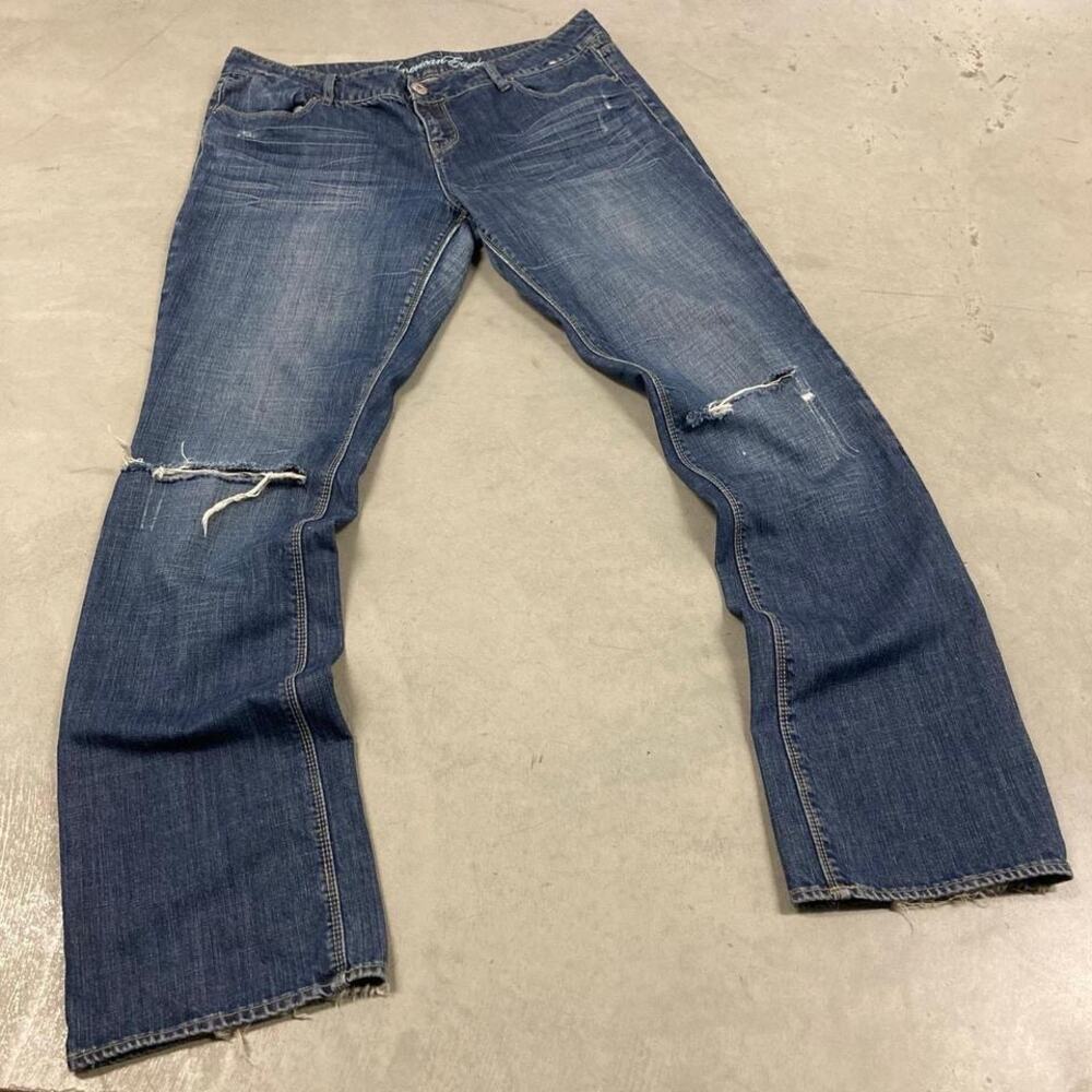 y2k low rise American eagle bootcut Jeans 35x35
